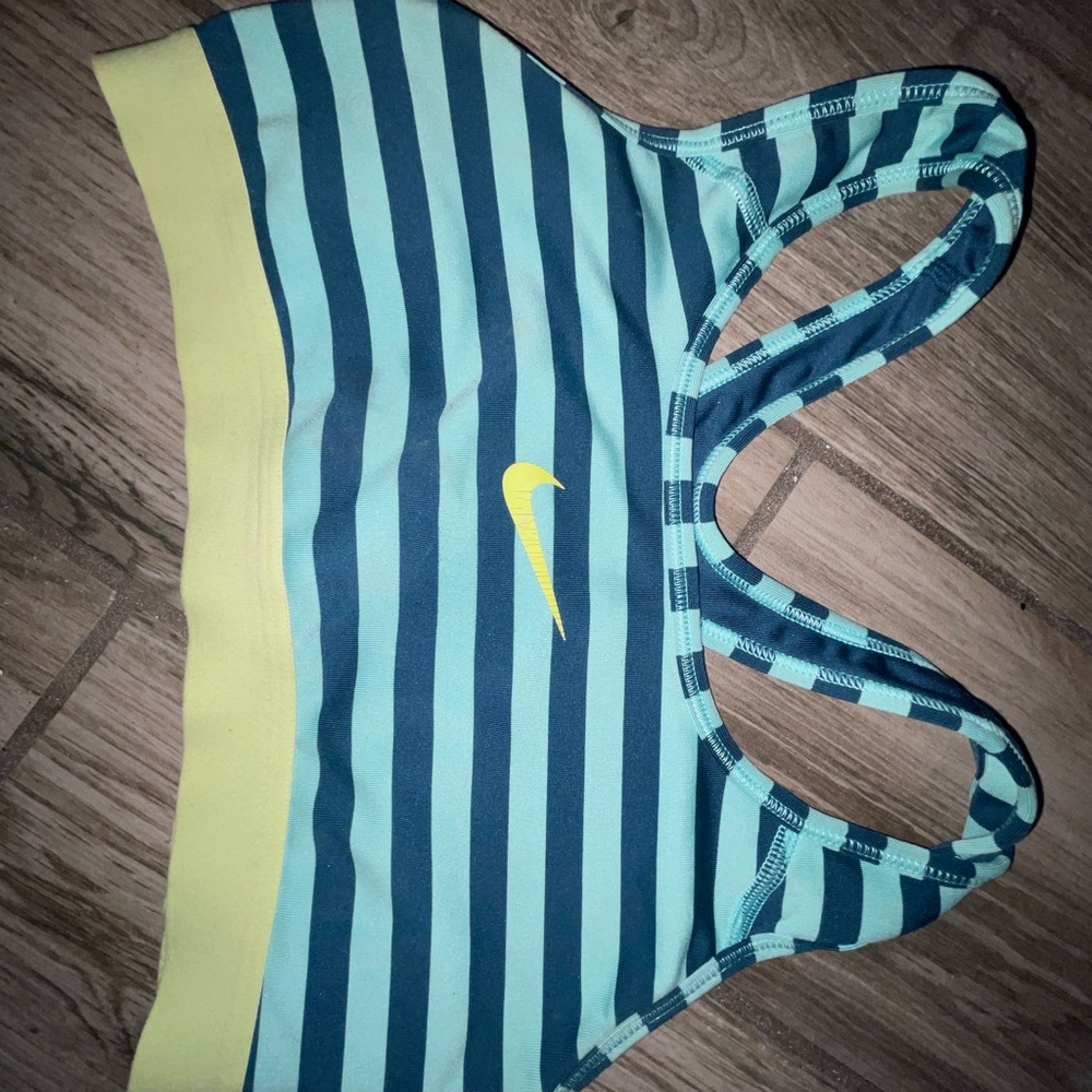 Nike sports bra